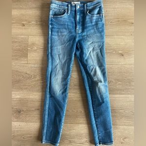 Women’s 10” High Rise Skinny Crop size 26